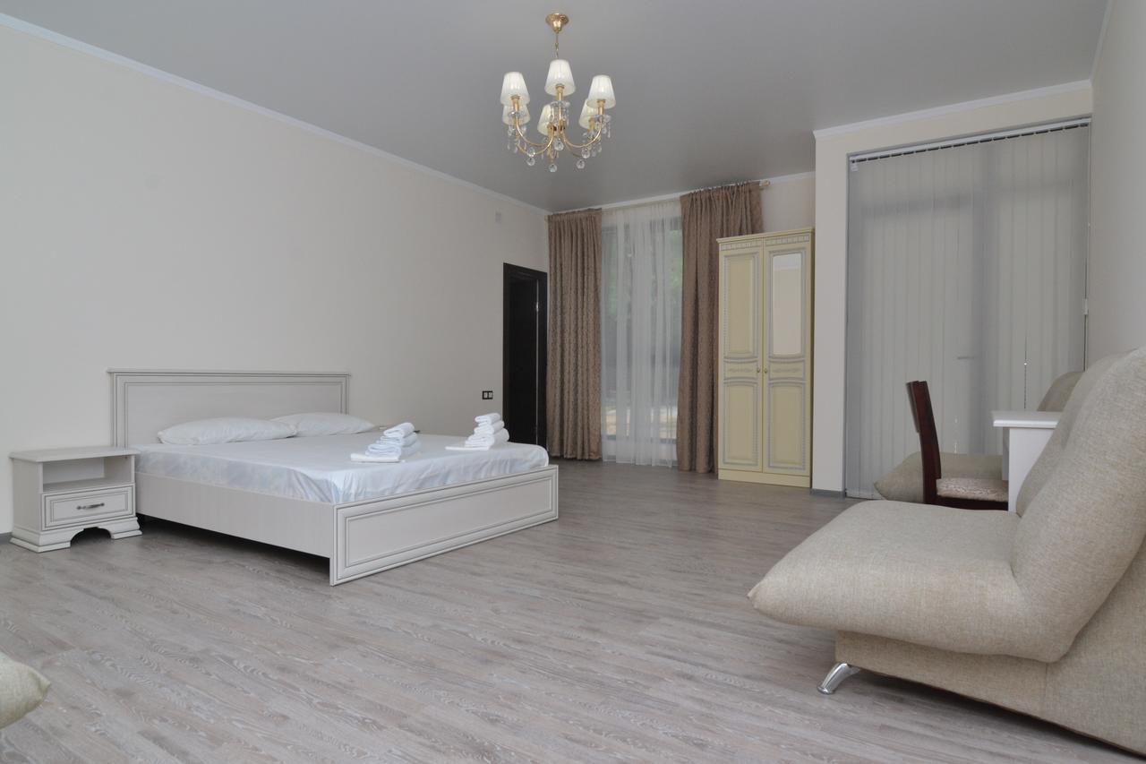 Hotel Apra Πιτσούντα Εξωτερικό φωτογραφία