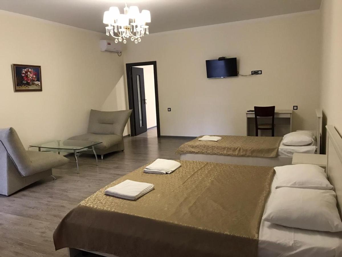 Hotel Apra Πιτσούντα Εξωτερικό φωτογραφία